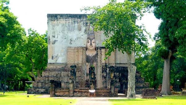 สถานที่ขอหวย วัดศรีชุม 2566